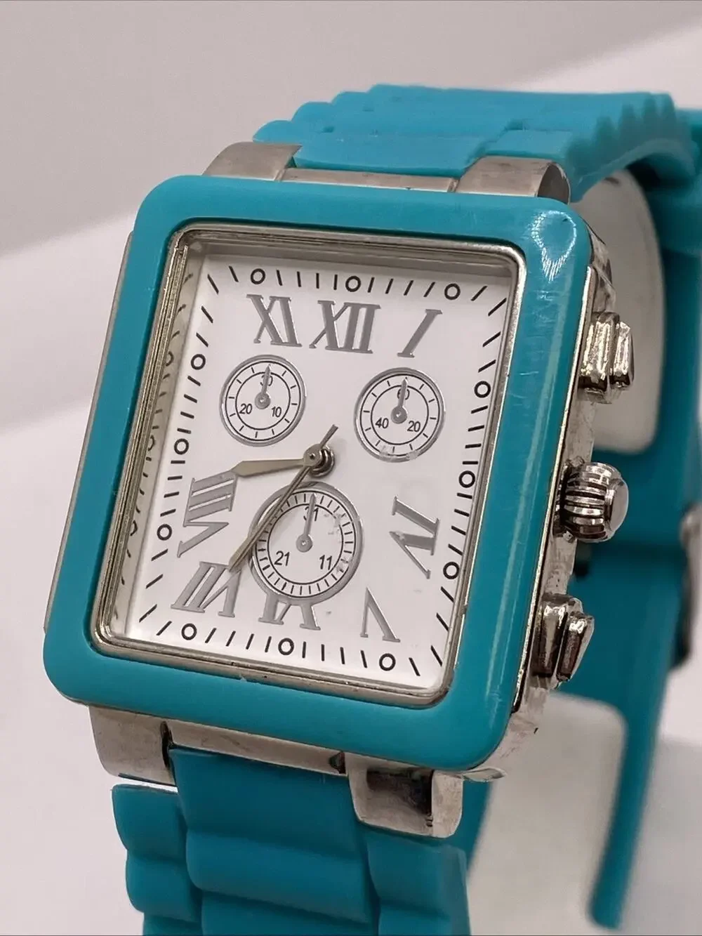 Womens Blue Turquoise Rubber Tank Watch Works New Battery